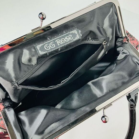 GG ROSE Red & Black Tapestry Patent Leather Shoulder Bag - Picture 7 of 8